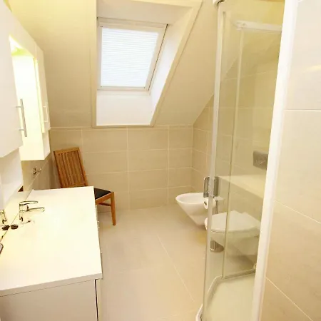 Five-bedroom In 1 بيت للعطل