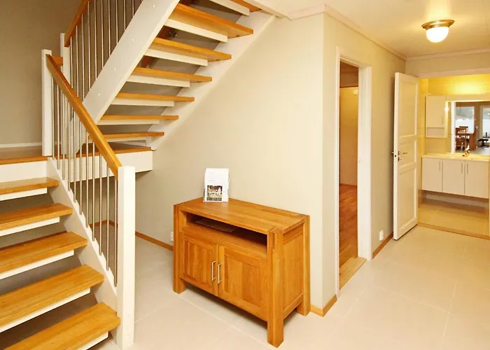 Ferienhaus Five-bedroom In 1